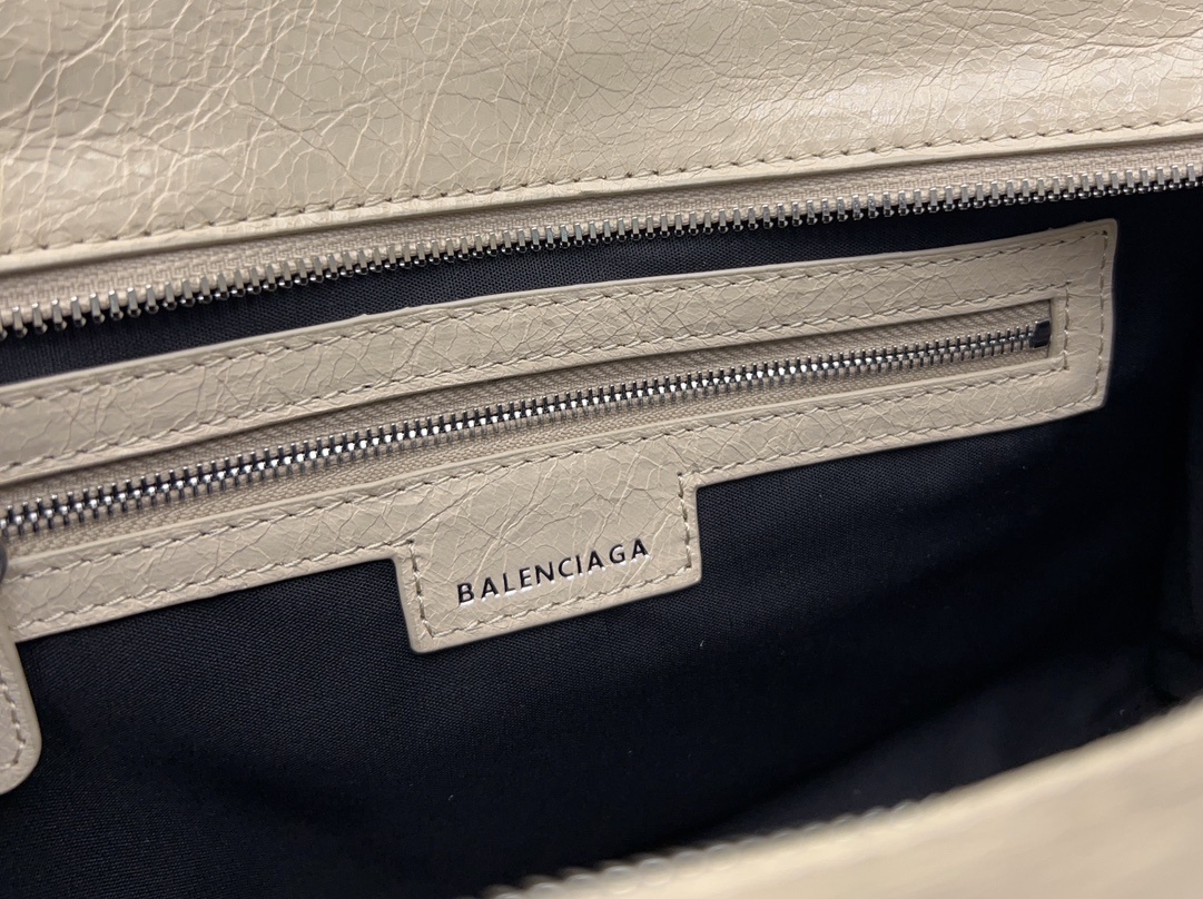 Balenciaga 0084