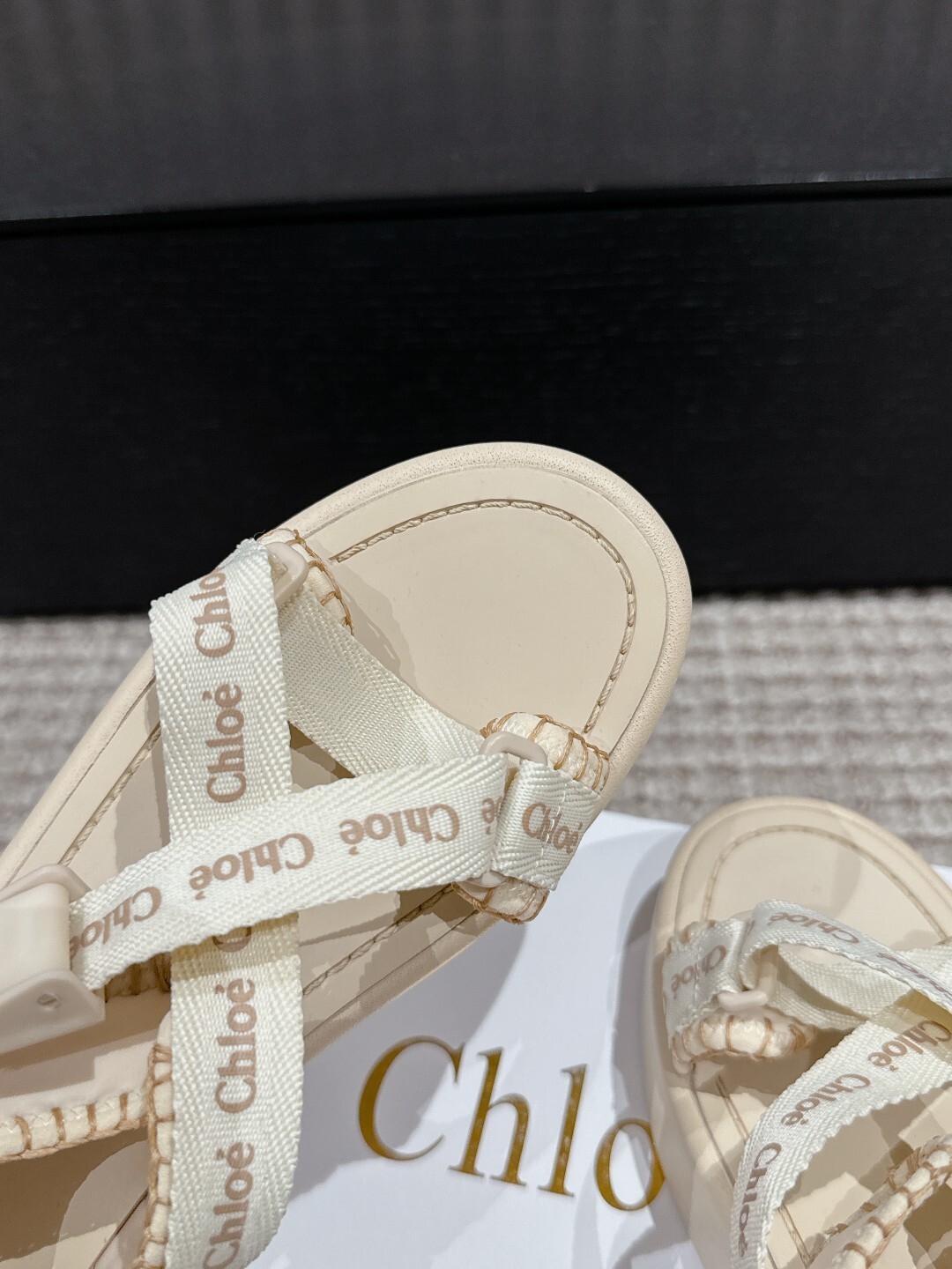 CHLOE shoes 102
