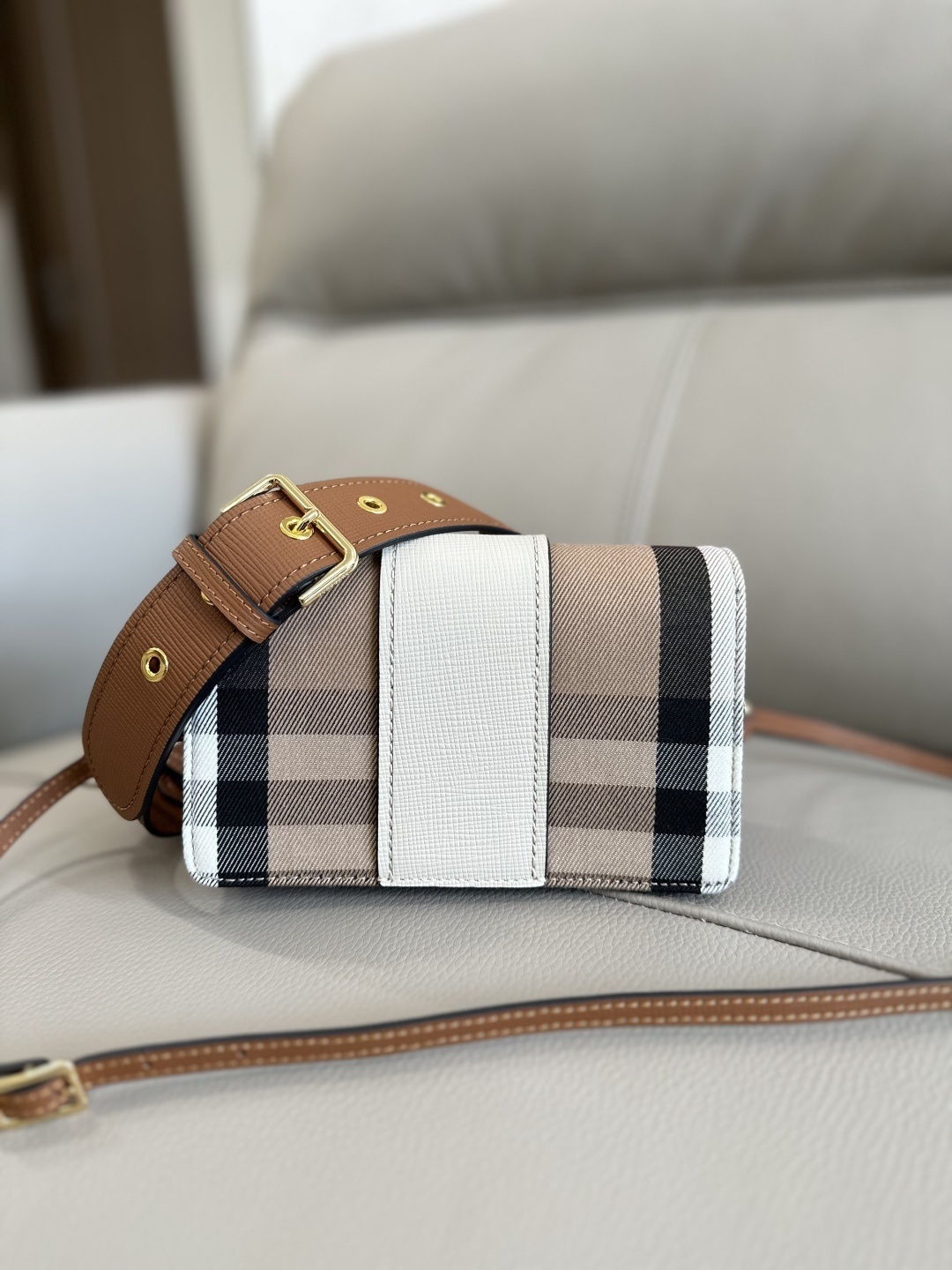 Burberry 0066