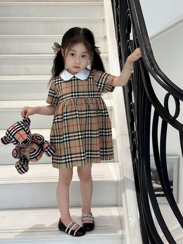 Children's clothing 0078