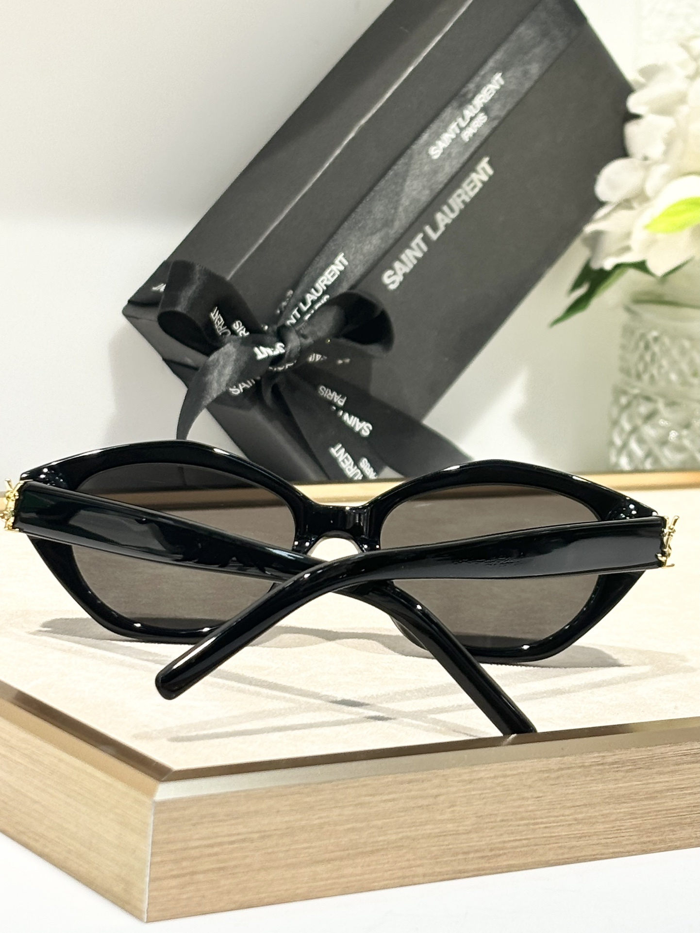 SAINTLAURENT 0025