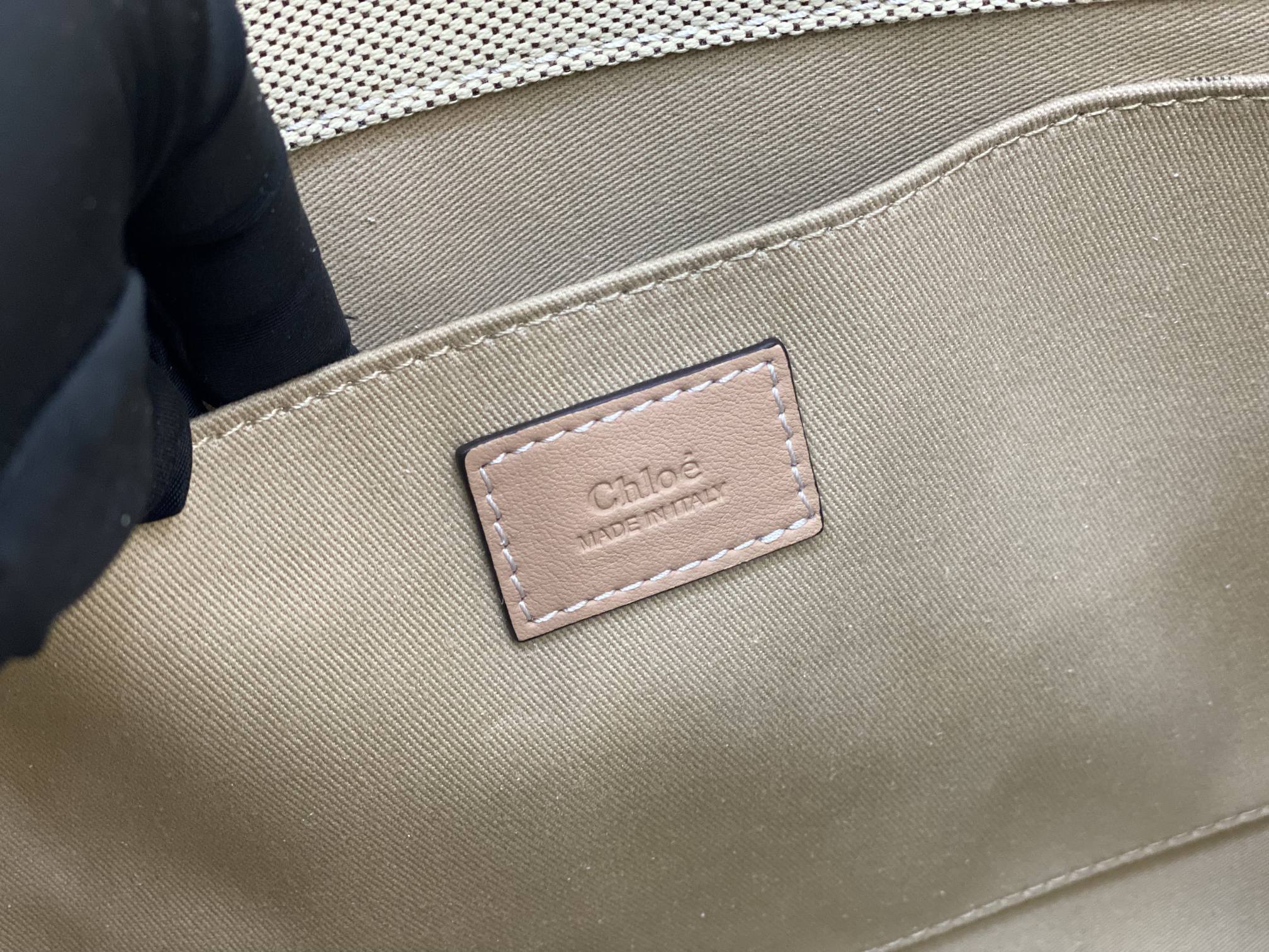 Chloé 287