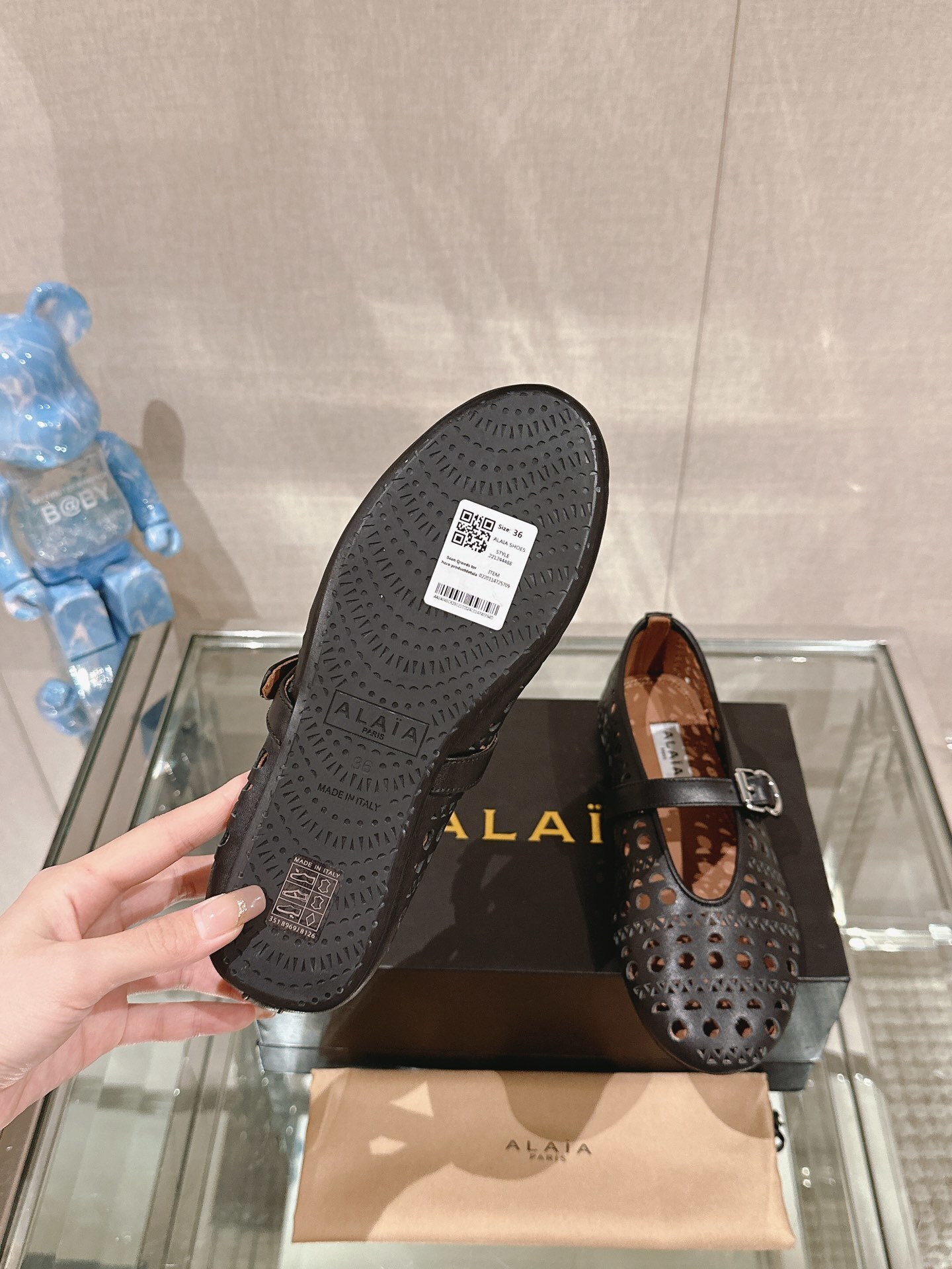 Alaia 0022