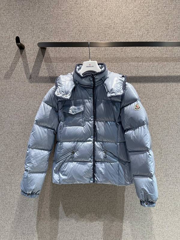 MONCLER 0411