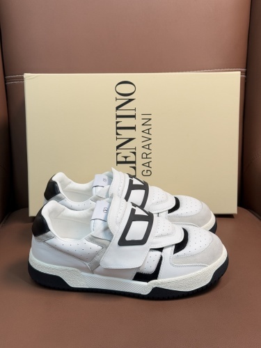 Valentino 0004