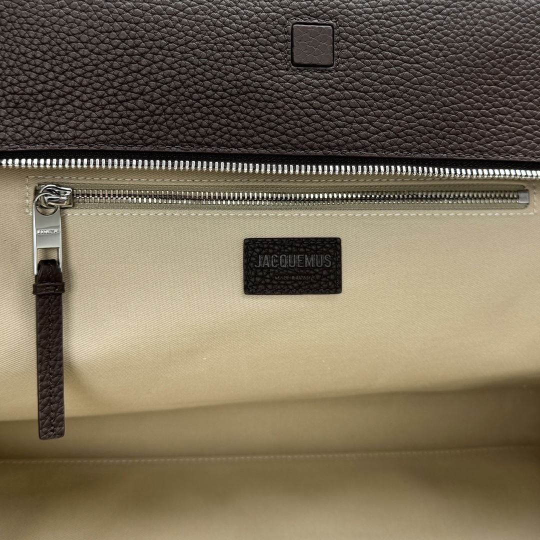 Jacquemus 0000