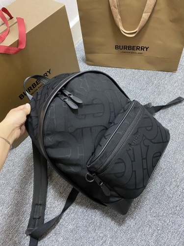 BURBERRY 0108