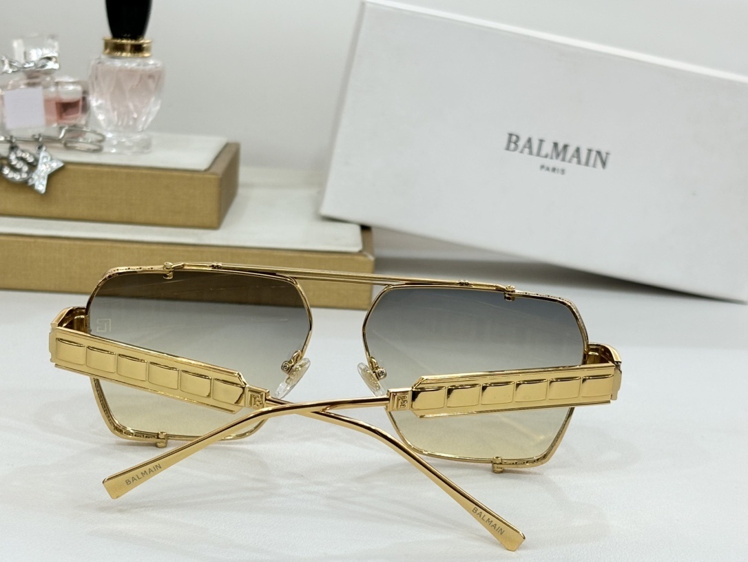 BALMAIN 0007