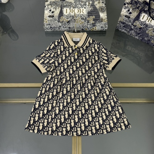 Children's clothing 0174