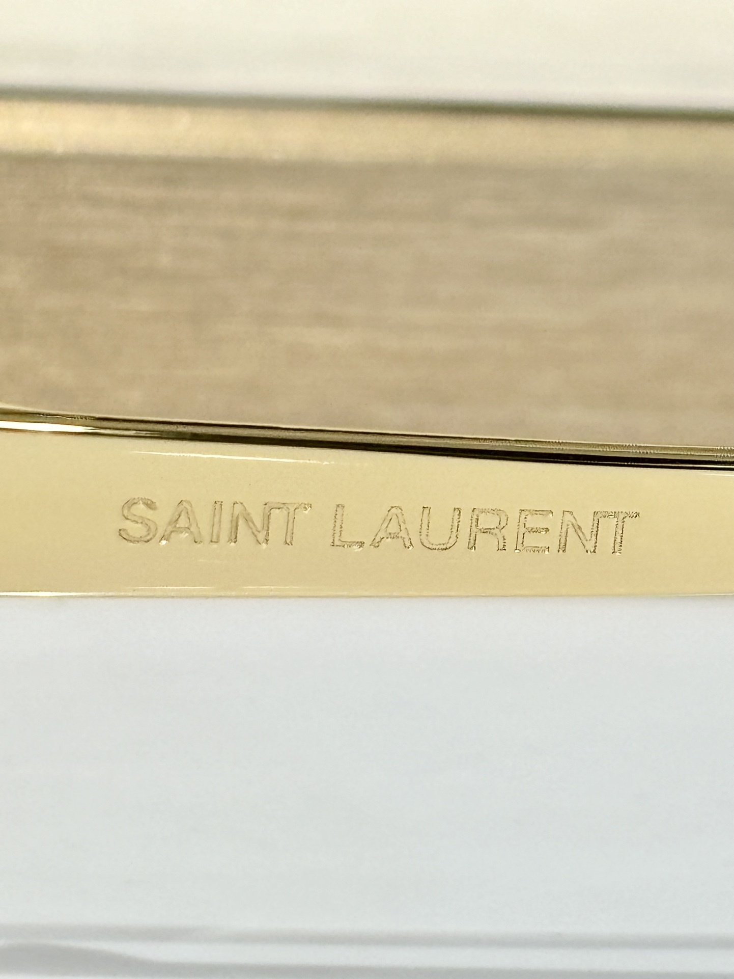 SAINTLAURENT 0044