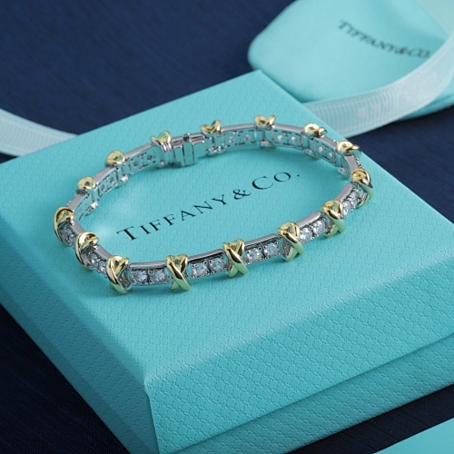 BV265 Tiff*ny Bracelet