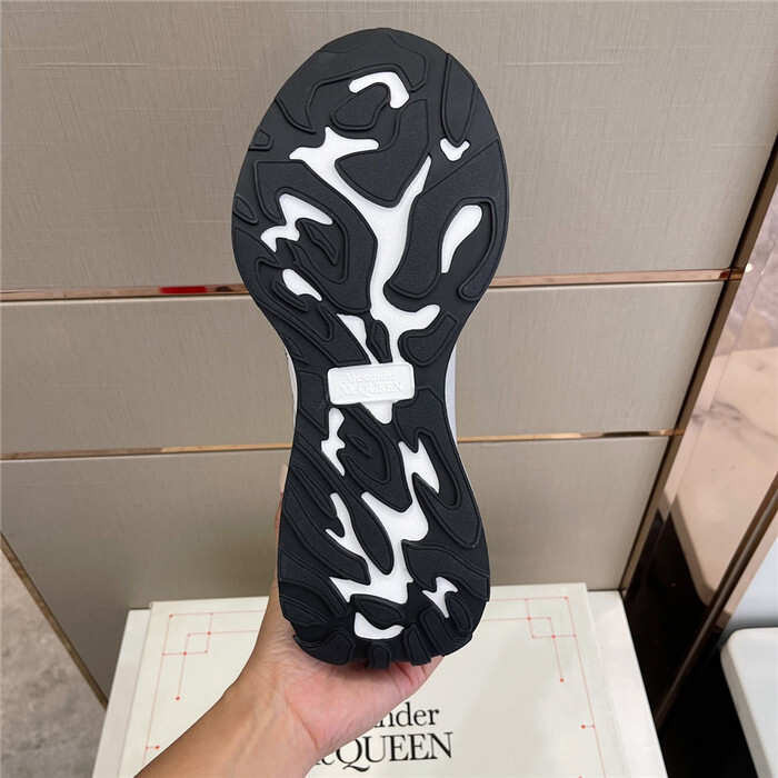 A*EXANDER M*QUEEN Sneakers Top Version