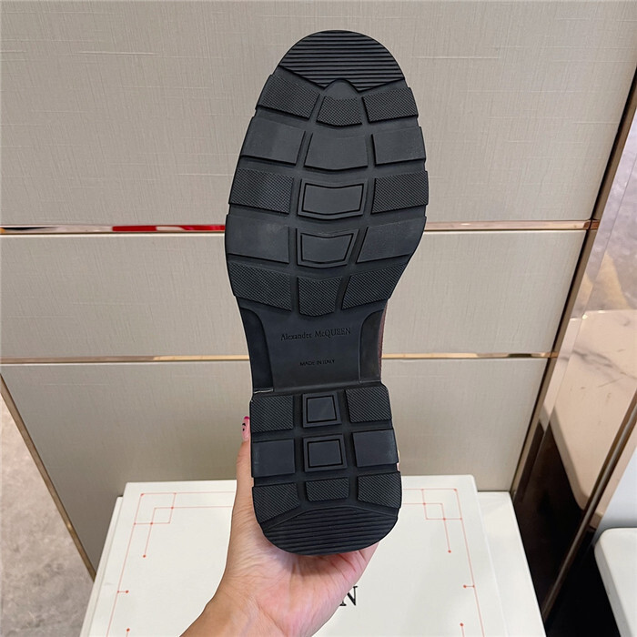 A*EXANDER M*QUEEN Leather Boots