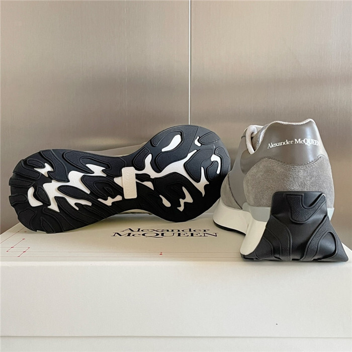 A*EXANDER M*QUEEN Sneakers Top Version