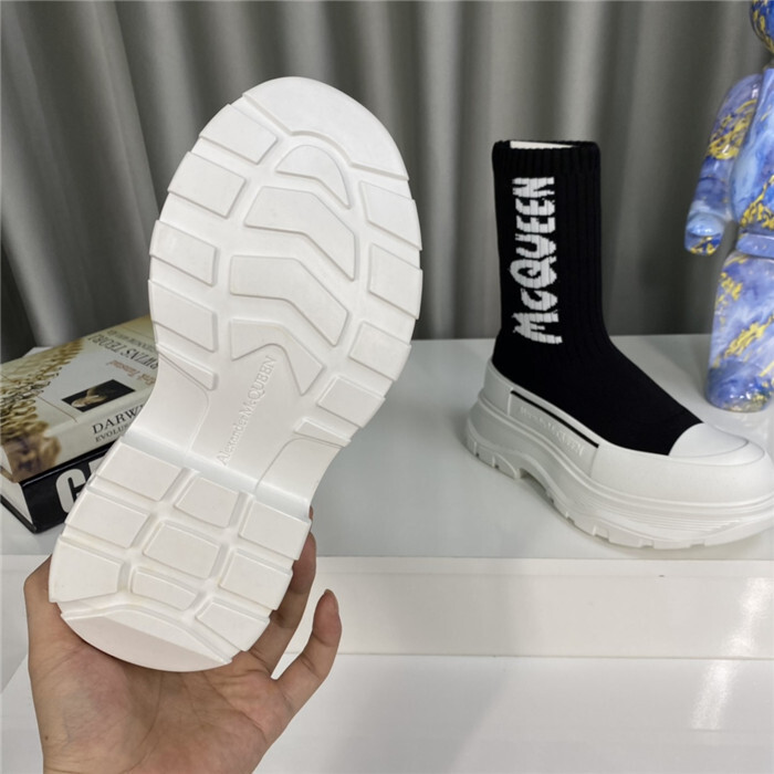 A*EXANDER M*QUEEN Boots