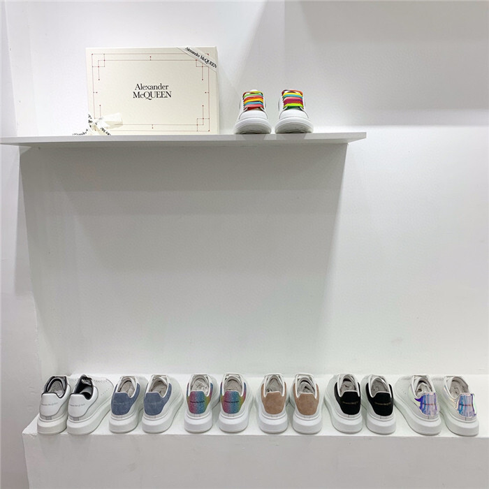 ALEXANDER MCQUEEN Sneakers