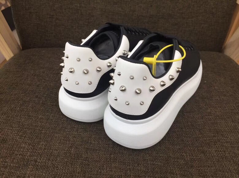 2018 ALEXANDER MCQUEEN