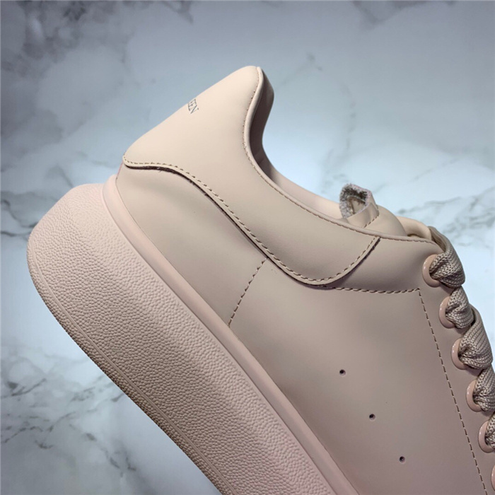 $200 A*EXANDER M*QUEEN