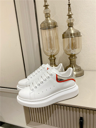 ALEXANDER MCQUEEN Sneakers