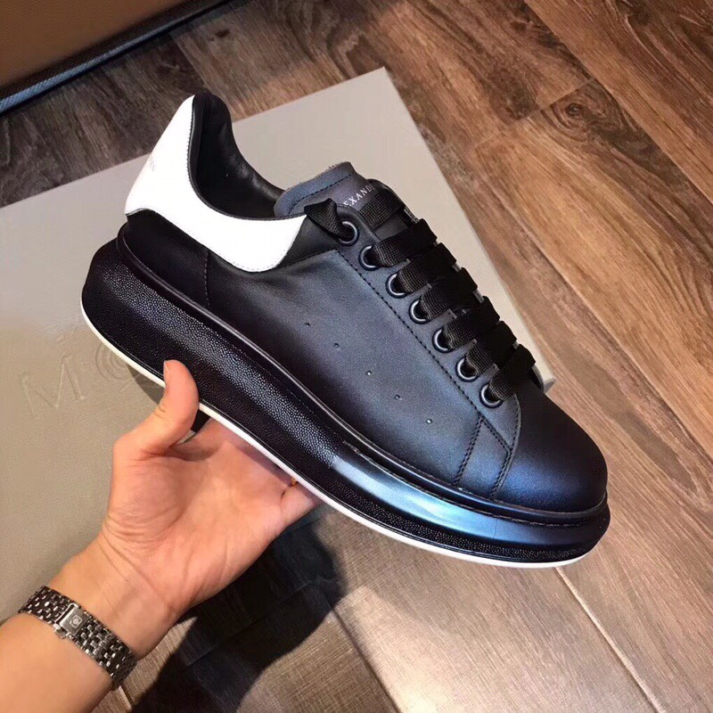 ALEXANDER MCQUEEN