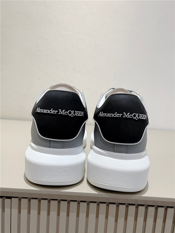 ALEXANDER MCQUEEN Sneakers