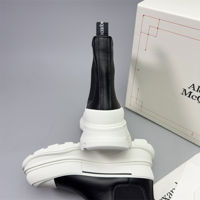 ALEXANDER MCQUEEN Boots Top Version