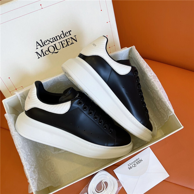 A*EXANDER M*QUEEN Sneakers Top Version