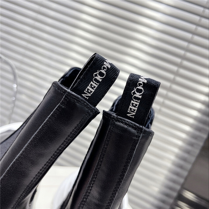 A*EXANDER M*QUEEN Boots Top Version