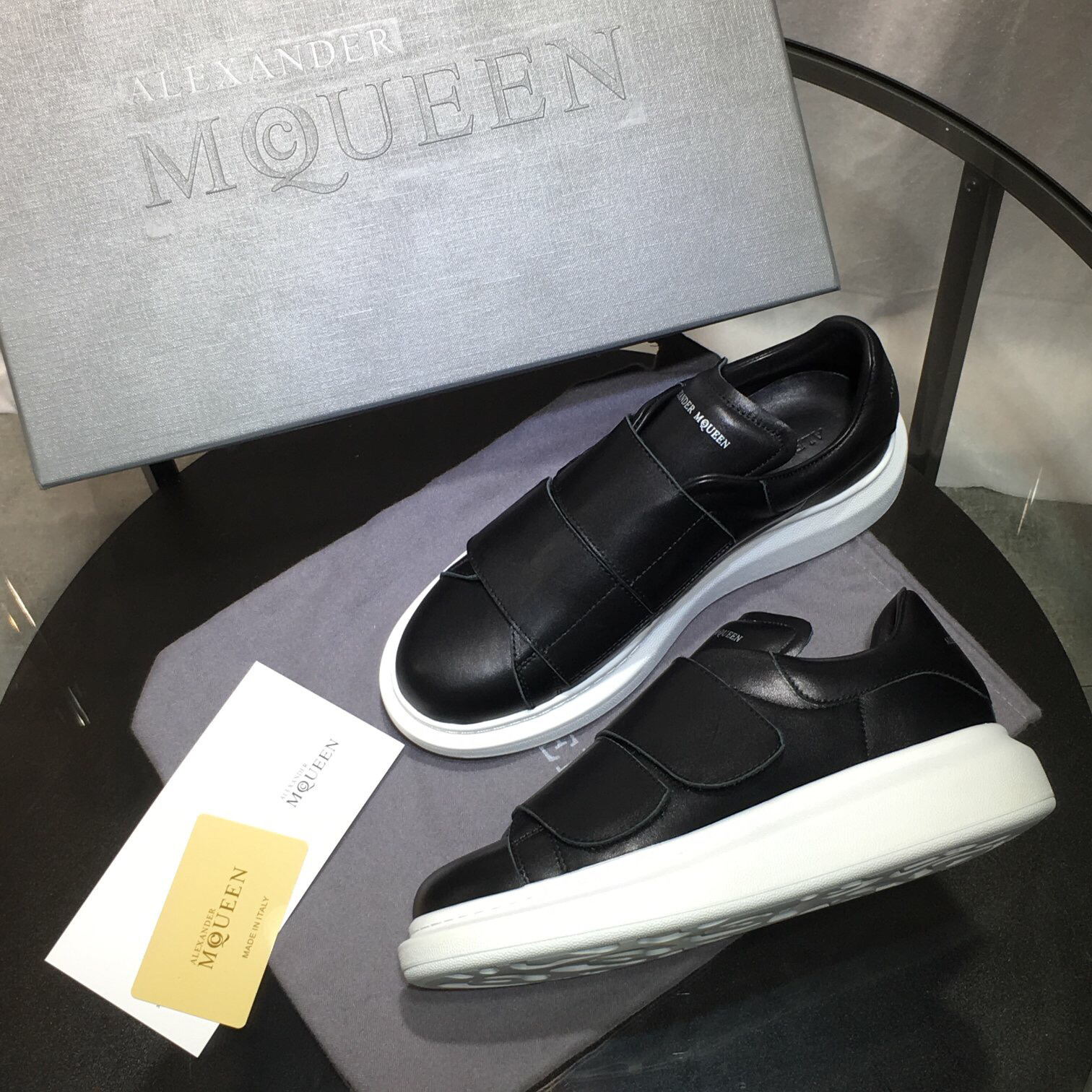 ALEXANDER MCQUEEN