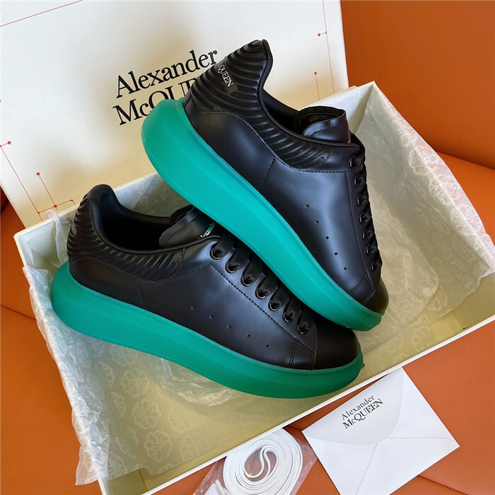 A*EXANDER M*QUEEN Sneakers Top Version