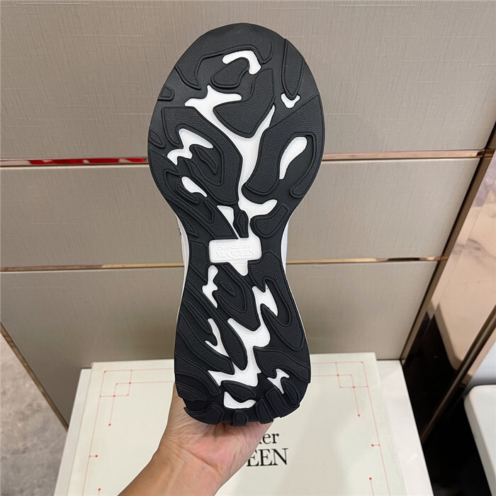 A*EXANDER M*QUEEN Sneakers Top Version