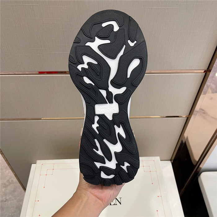 A*EXANDER M*QUEEN Sneakers Top Version