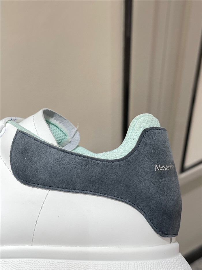 ALEXANDER MCQUEEN Sneakers