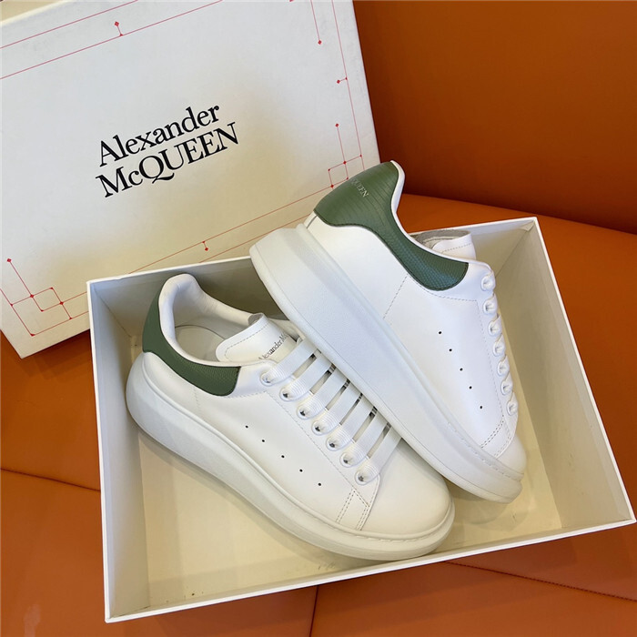 A*EXANDER M*QUEEN Sneakers Top Version