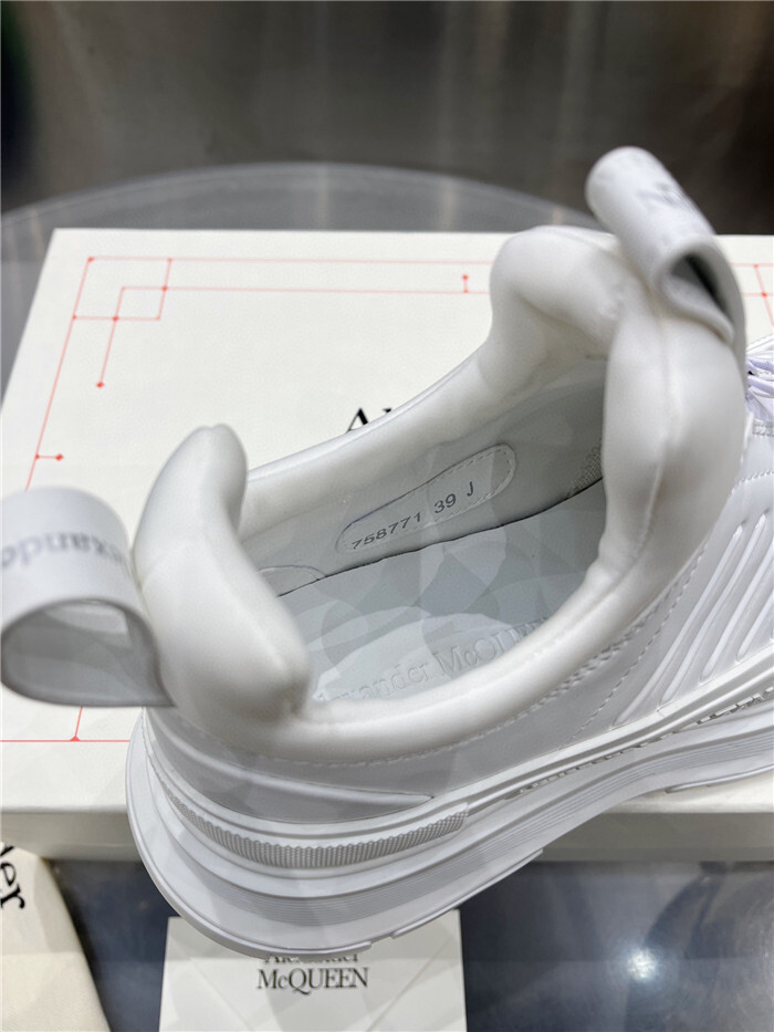 ALEXANDER MCQUEEN Sneakers