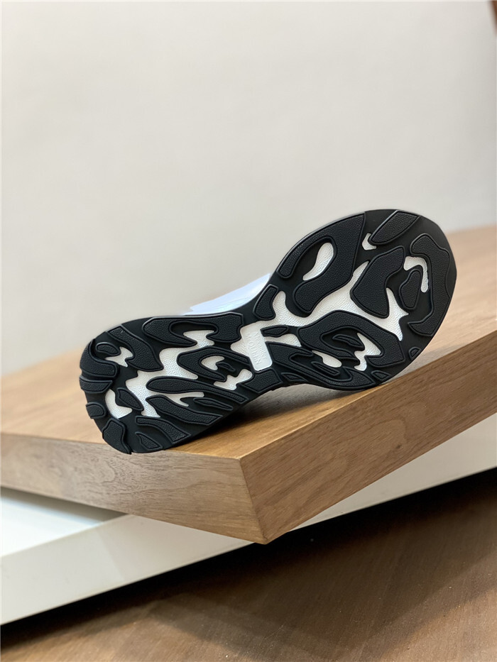 A*EXANDER M*QUEEN Sneakers Top Version