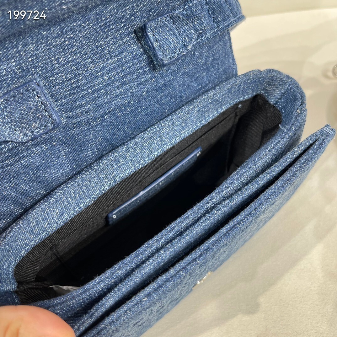 🔸Diesel SIZE：20×14×6.5cm