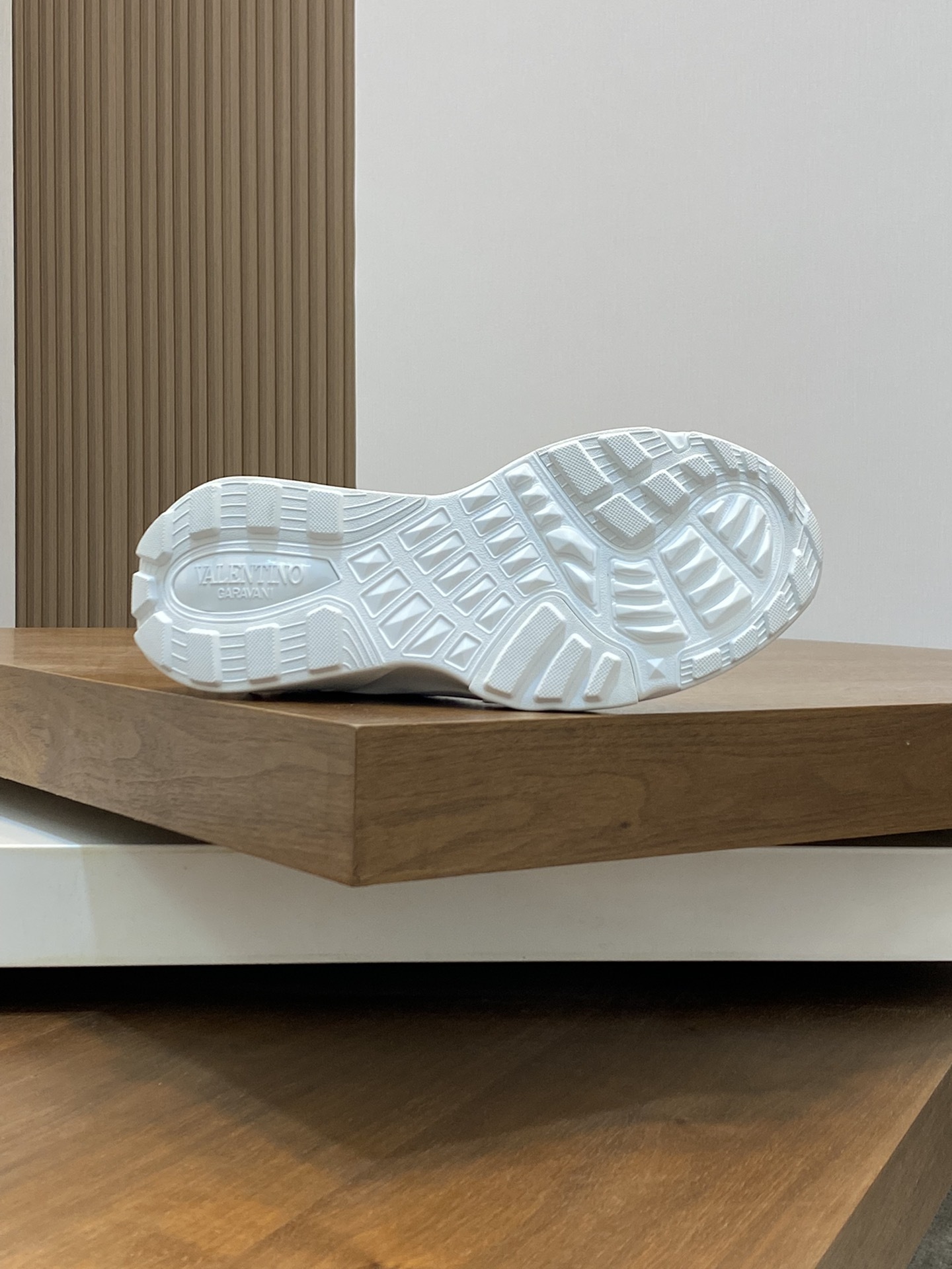 valentino shoes /sneakers-552