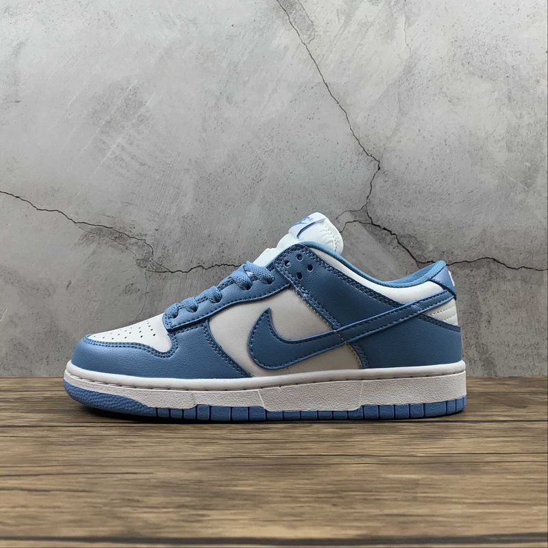 dunk 320 CU1726 600 SB DUNK LOW SP UNIVERSITY RED SKY BLUE WOMAN 36 39 MAN 40 46 0A04