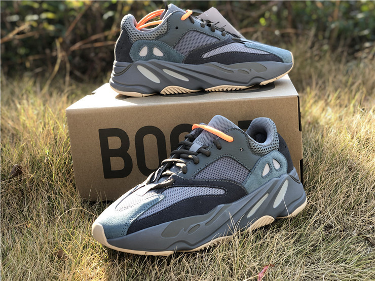 yeezy 700 Yeezy 700 FW2499 size 36 46.50C4A