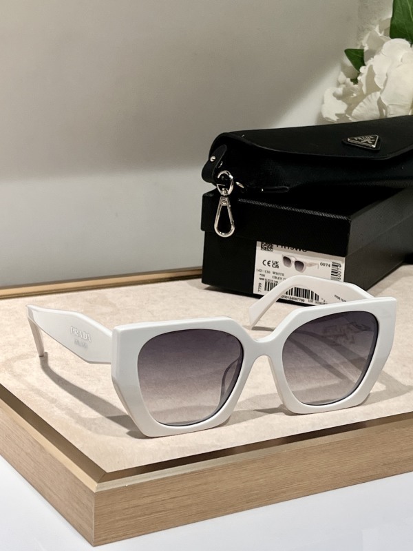 Prada glasses -PRADA 00187704