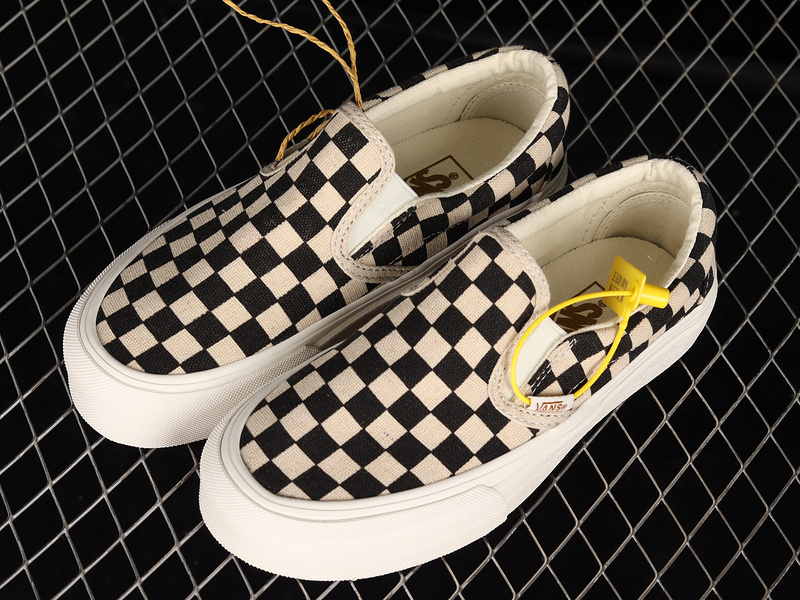 [VN0A5JMH705]-[CLASSIC SLIP-ON ECO THEORY CHECKERBOARD BEIGE∕BLACK∕WHITE]-[WOMAN...(80D2)