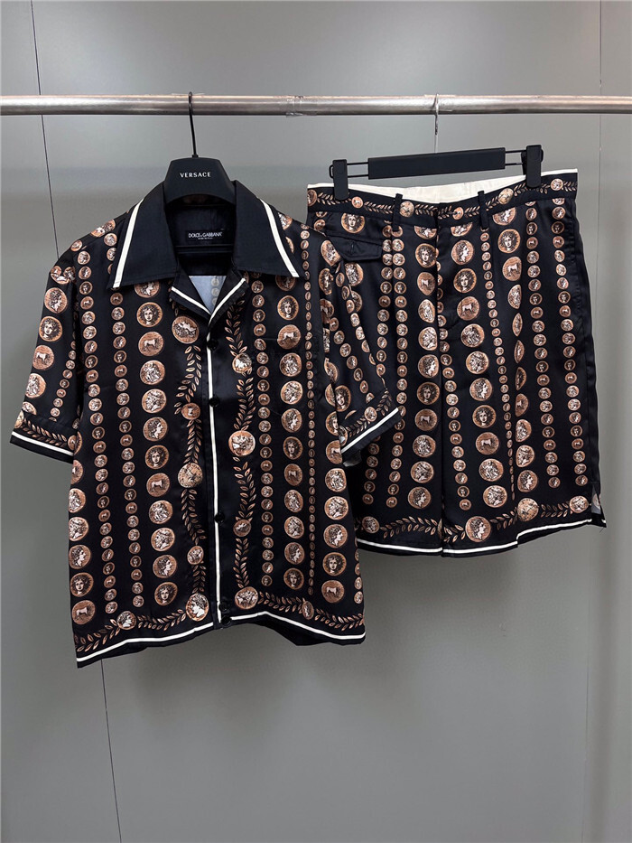 Dolce & Gabbana Clothes D﹡lce & Gabbana Suit Top Version 3EC9