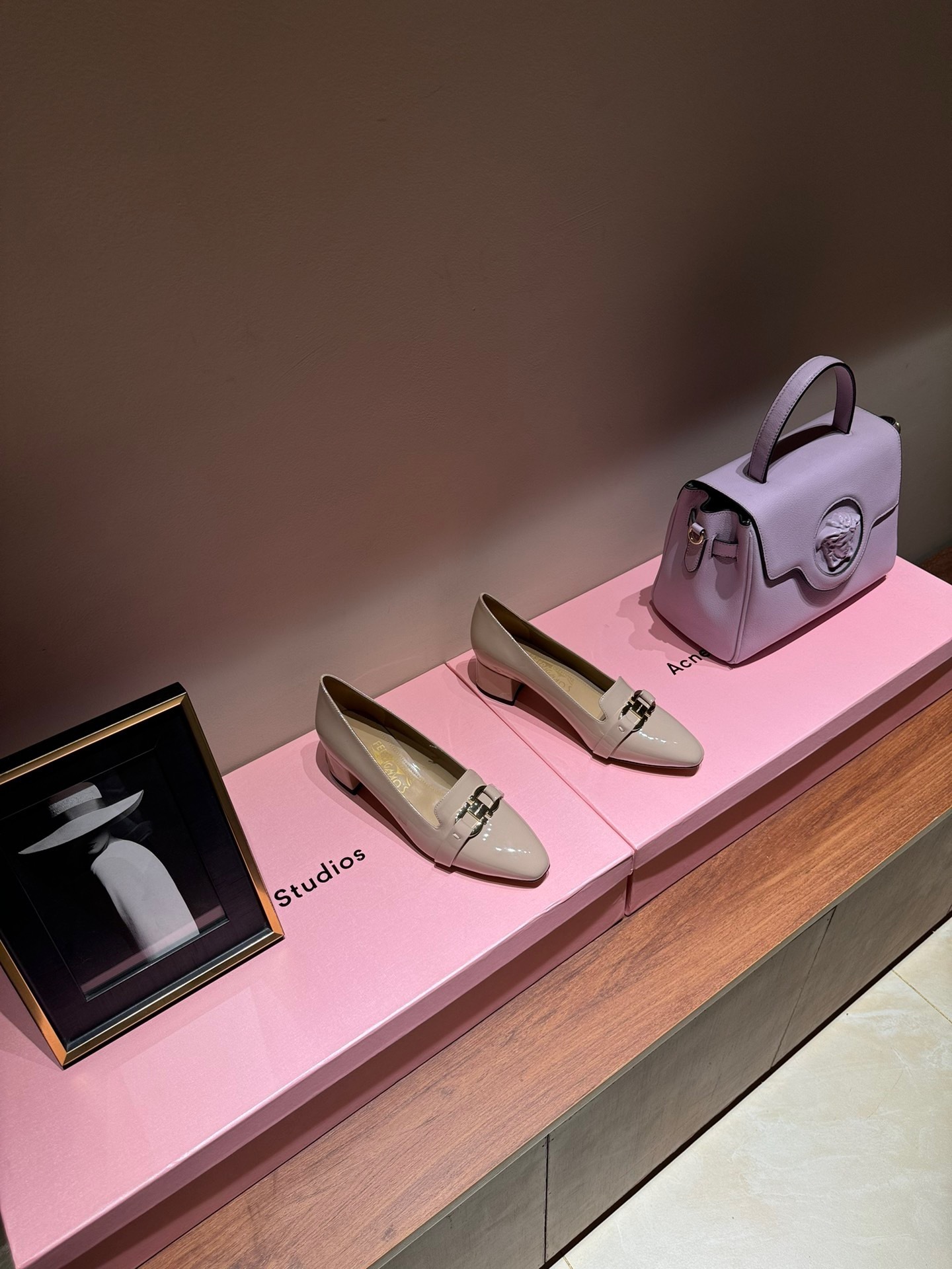 Ferragamo shoes Salvatore Ferragamo shoes size︰eu35-40 321626麦(436B)