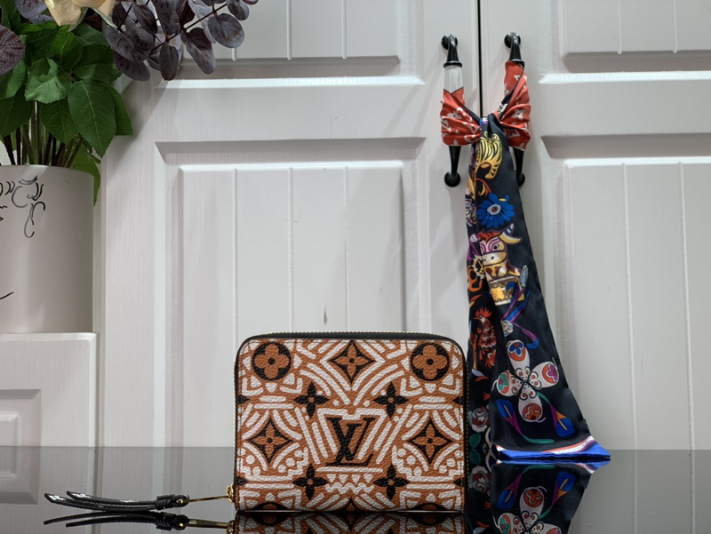 LV CRAFTY ZIPPY COIN PURSE M69496(54B1)