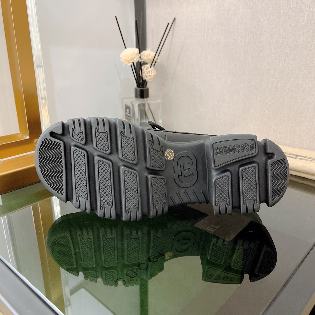 gucci shoes/sneakers-695