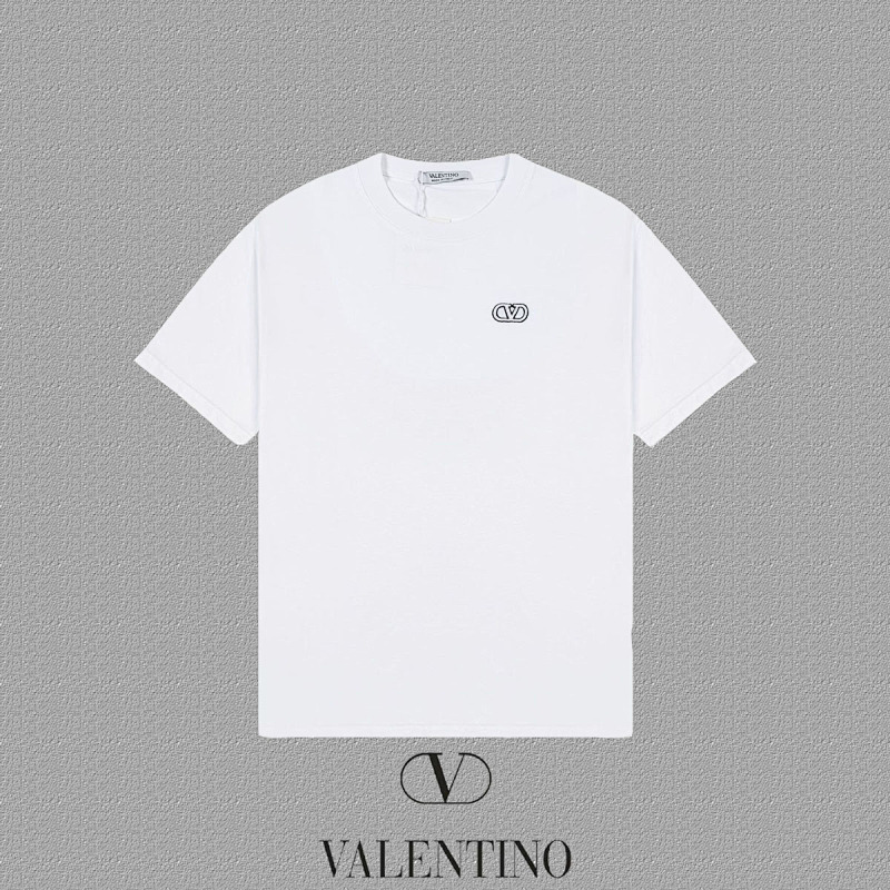 valentino tshirt/clothes-010