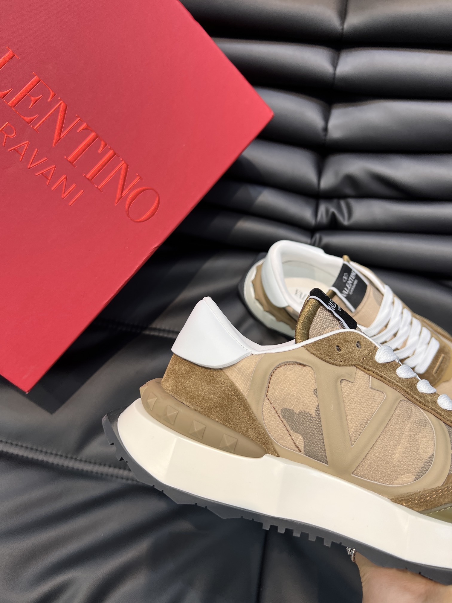 valentino shoes /sneakers-142