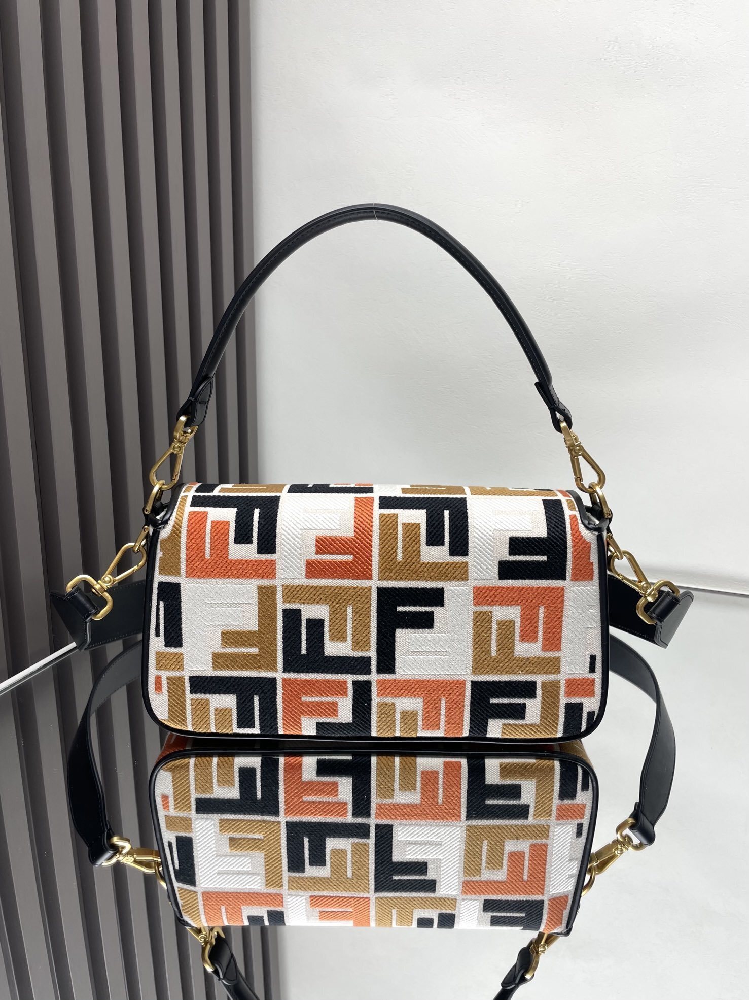 Fendi Bag -FENDI 0237