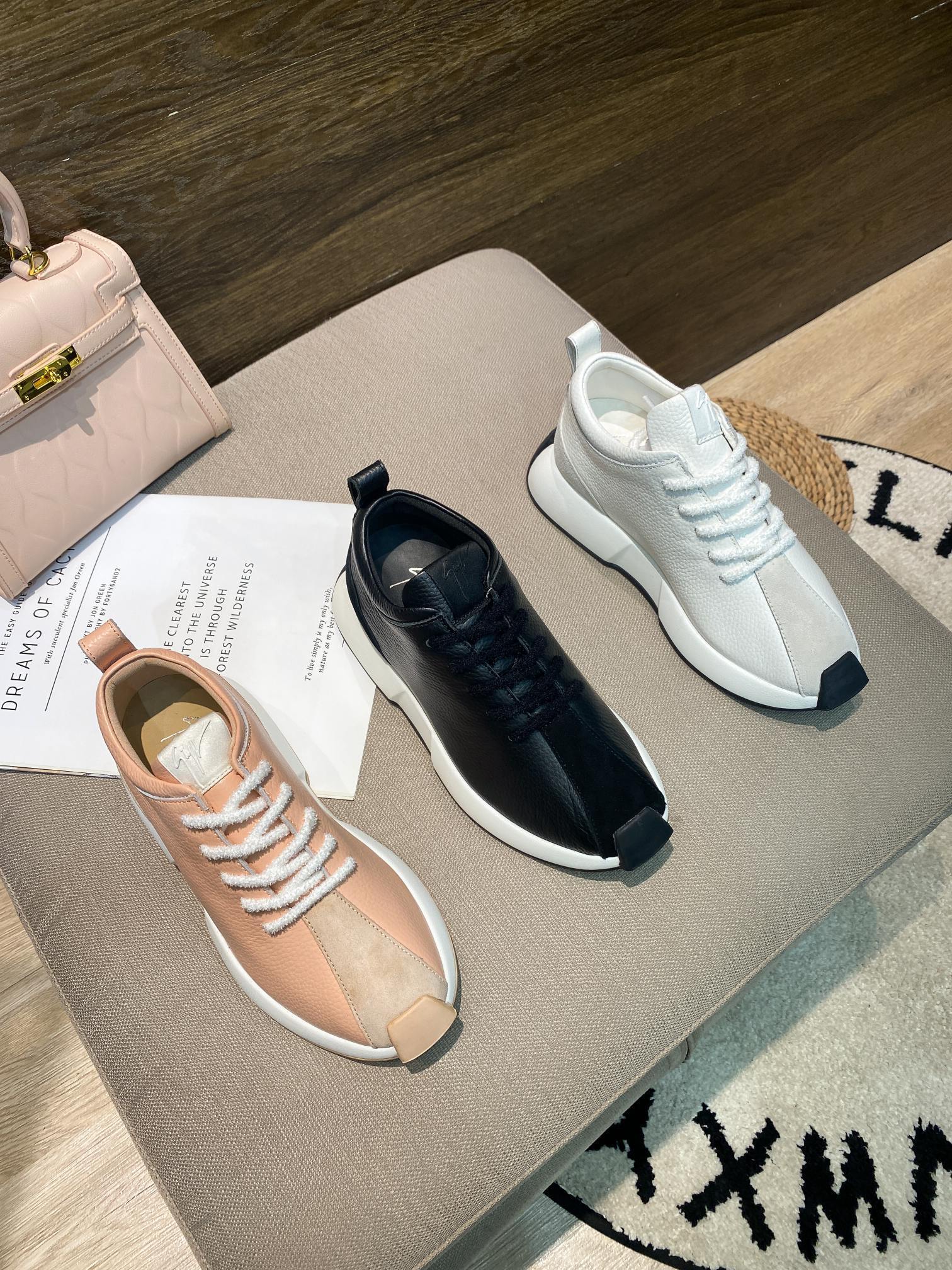 Giuseppe Zanotti GZ 704 35406CAF